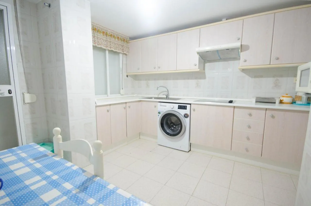 Aparment Neptuno- Located On The Promenade A Few Metres From The Beach. Estepona 0*,  Spain