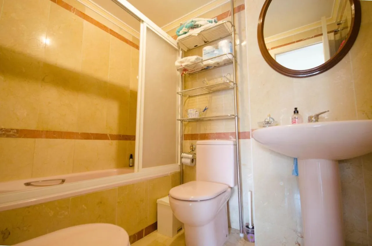 Aparment Neptuno- Located On The Promenade A Few Metres From The Beach. Estepona