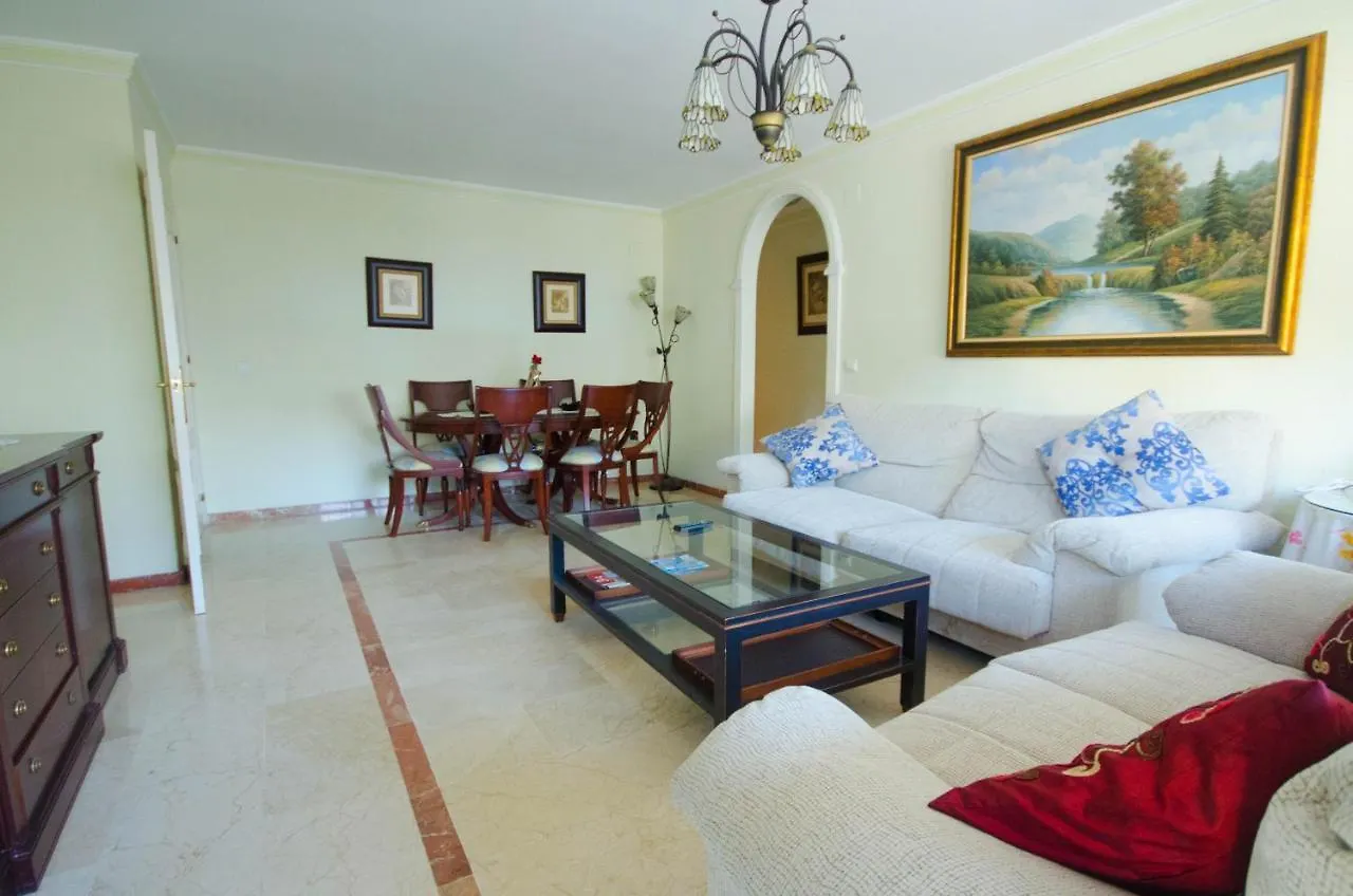 Apartment Aparment Neptuno- Located On The Promenade A Few Metres From The Beach. Estepona