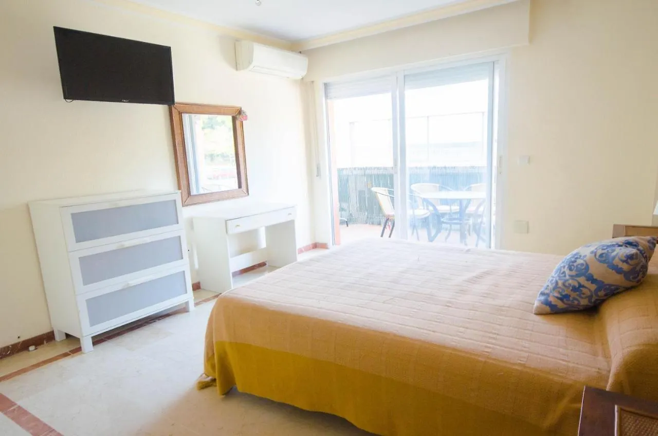 Aparment Neptuno- Located On The Promenade A Few Metres From The Beach. Estepona 0*,